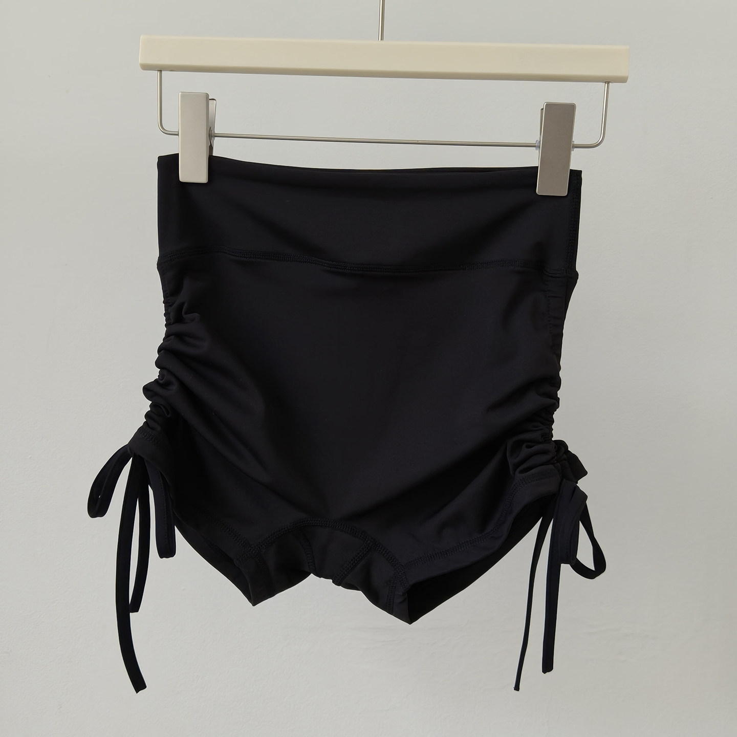 High-Waisted Yoga Shorts for W - огляд і ціна Pilates Yoga Hot
