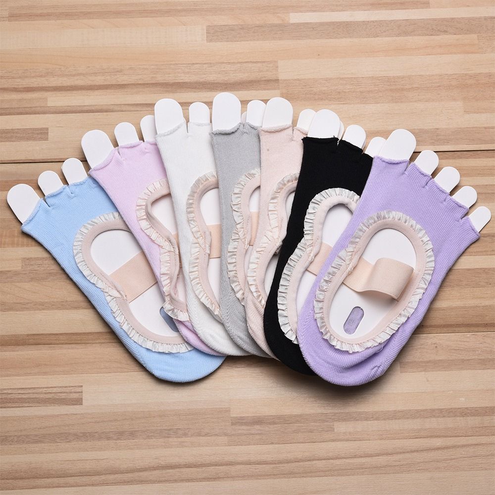 Creative Non-Slip Yoga Socks B - огляд і ціна Pilates Yoga Class